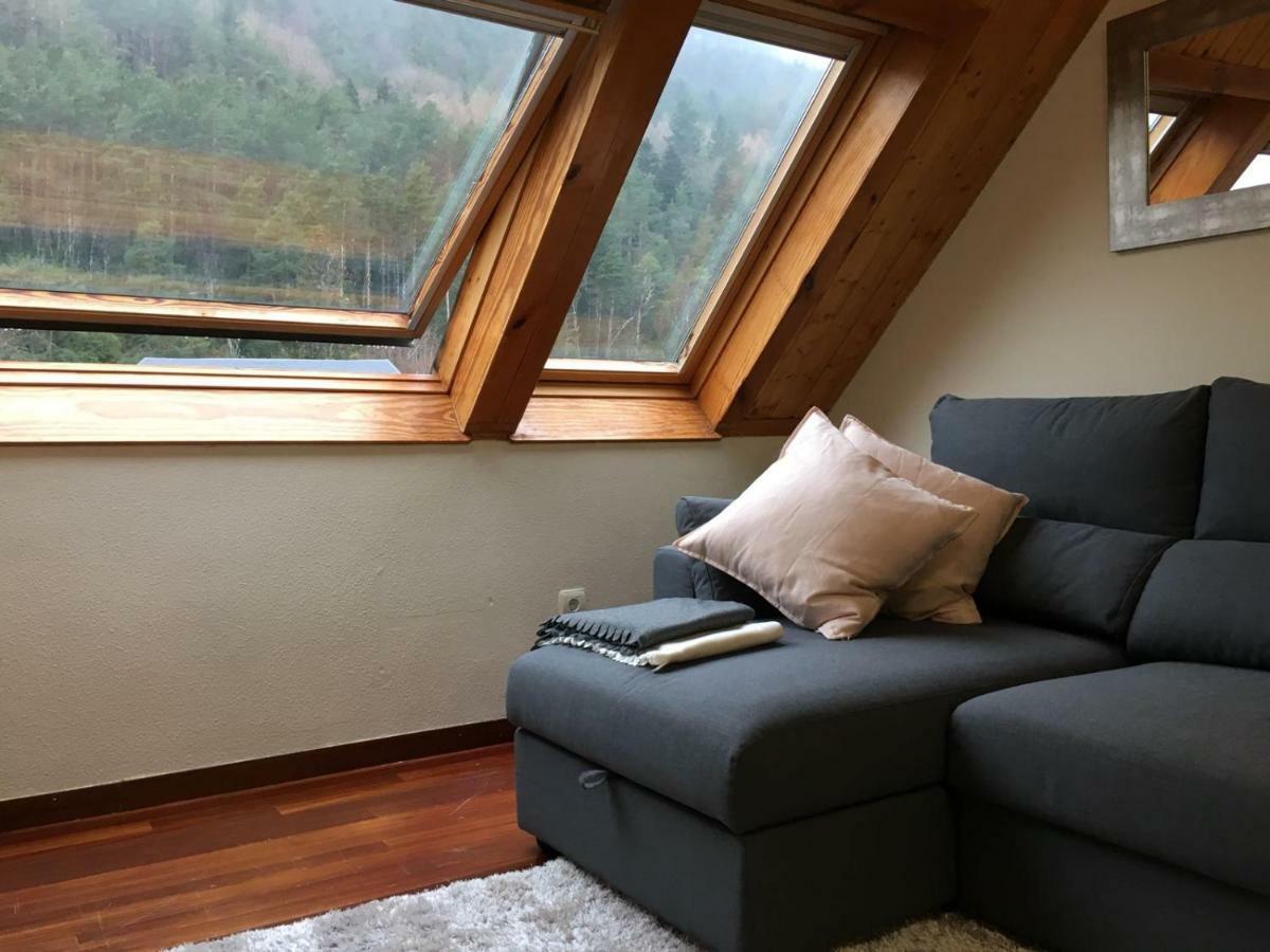 Magnifico Atico Duplex Con Vistas A La Montana Apartment Canfranc Exterior photo
